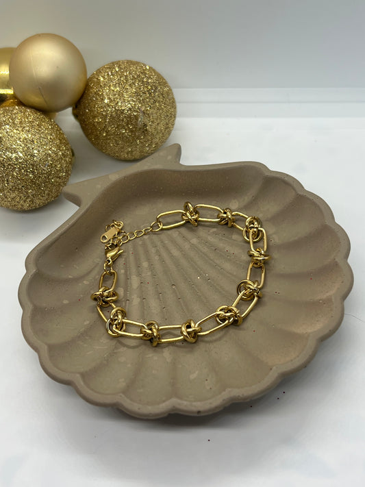 Knot Bracelet